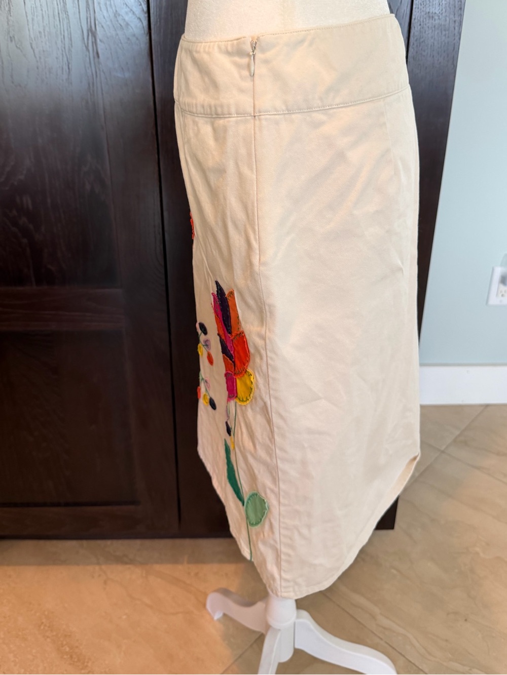 Women's Cream Embroidered Floral Skirt - Picture 2 of 11